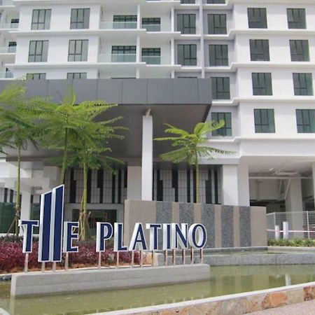 Johor Bahru Paradigm Leplatino Homestay Экстерьер фото