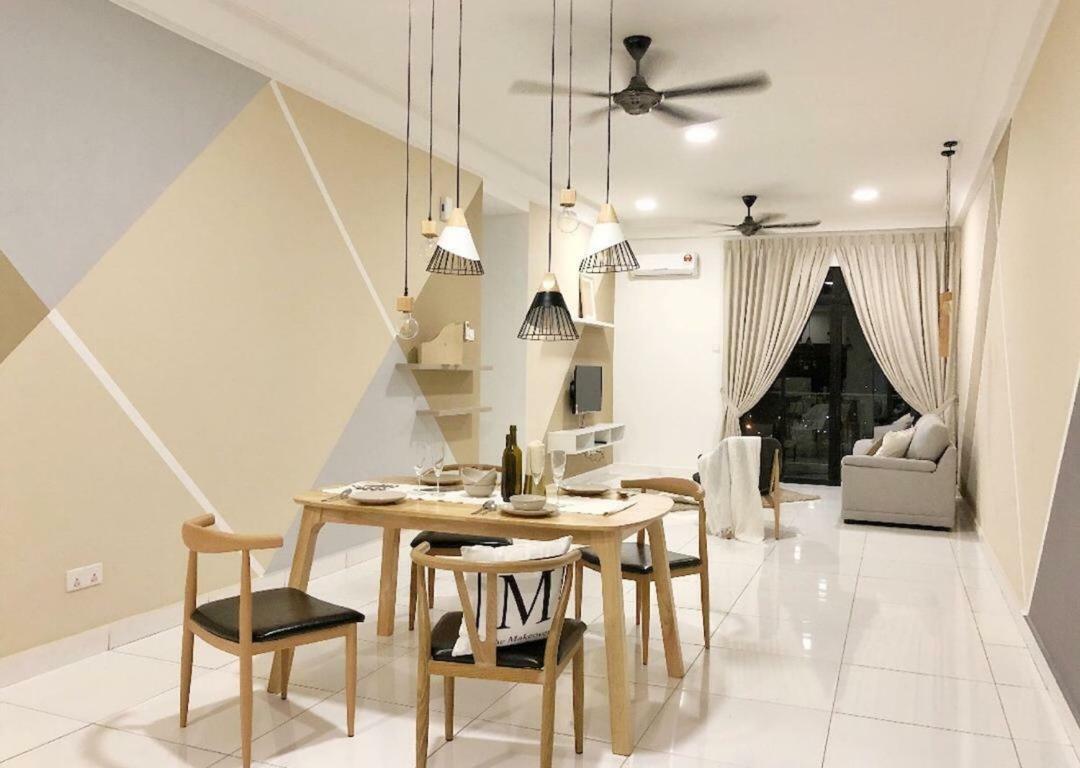 Johor Bahru Paradigm Leplatino Homestay Экстерьер фото